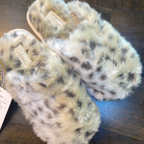 Cobian Minou Mule slippers- color is snow leopard - Picture 2 of 5